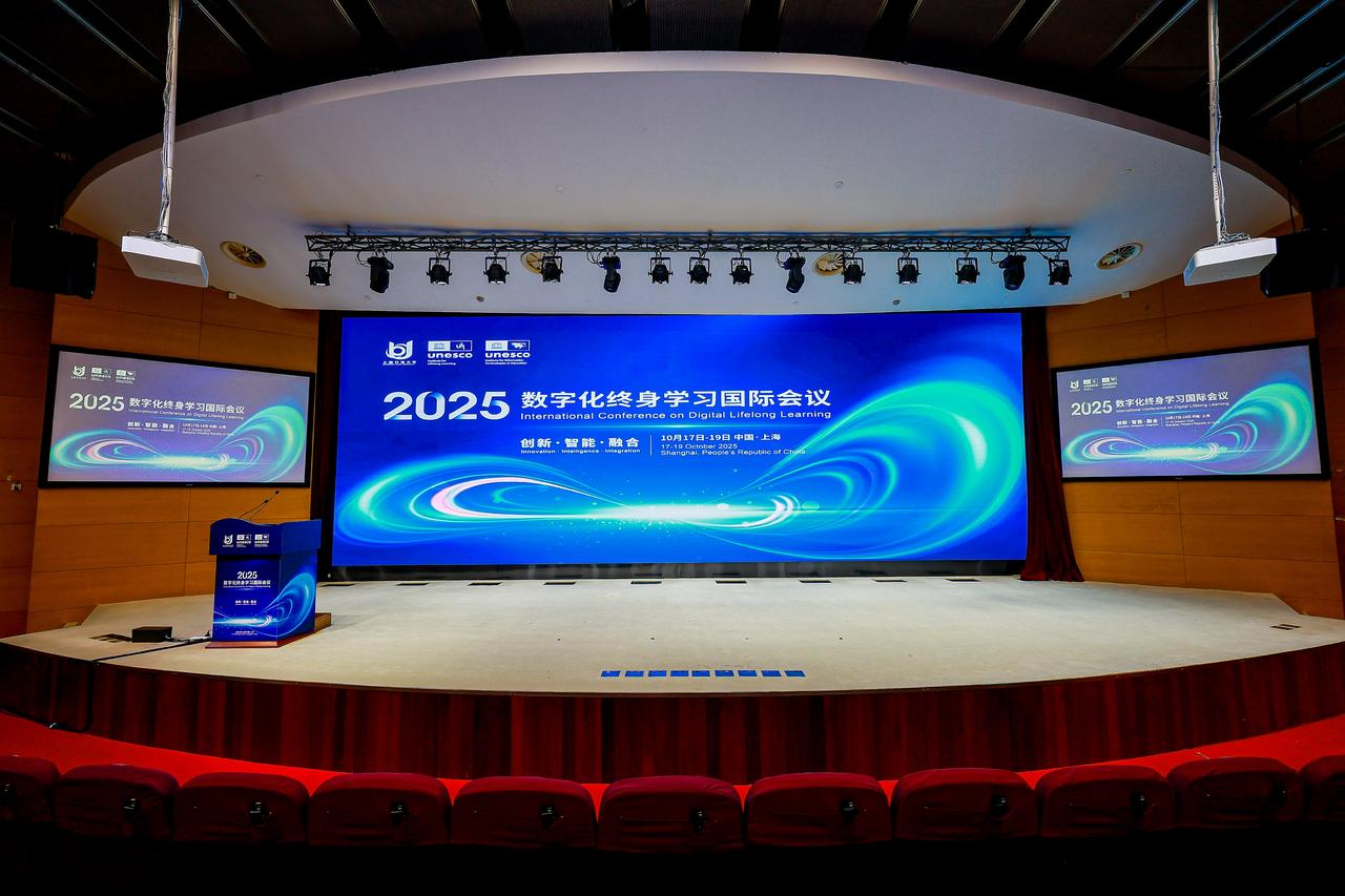 32077873.png 1280X1280.PNG